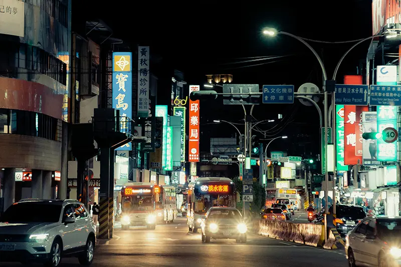 Apartments and houses in New Taipei